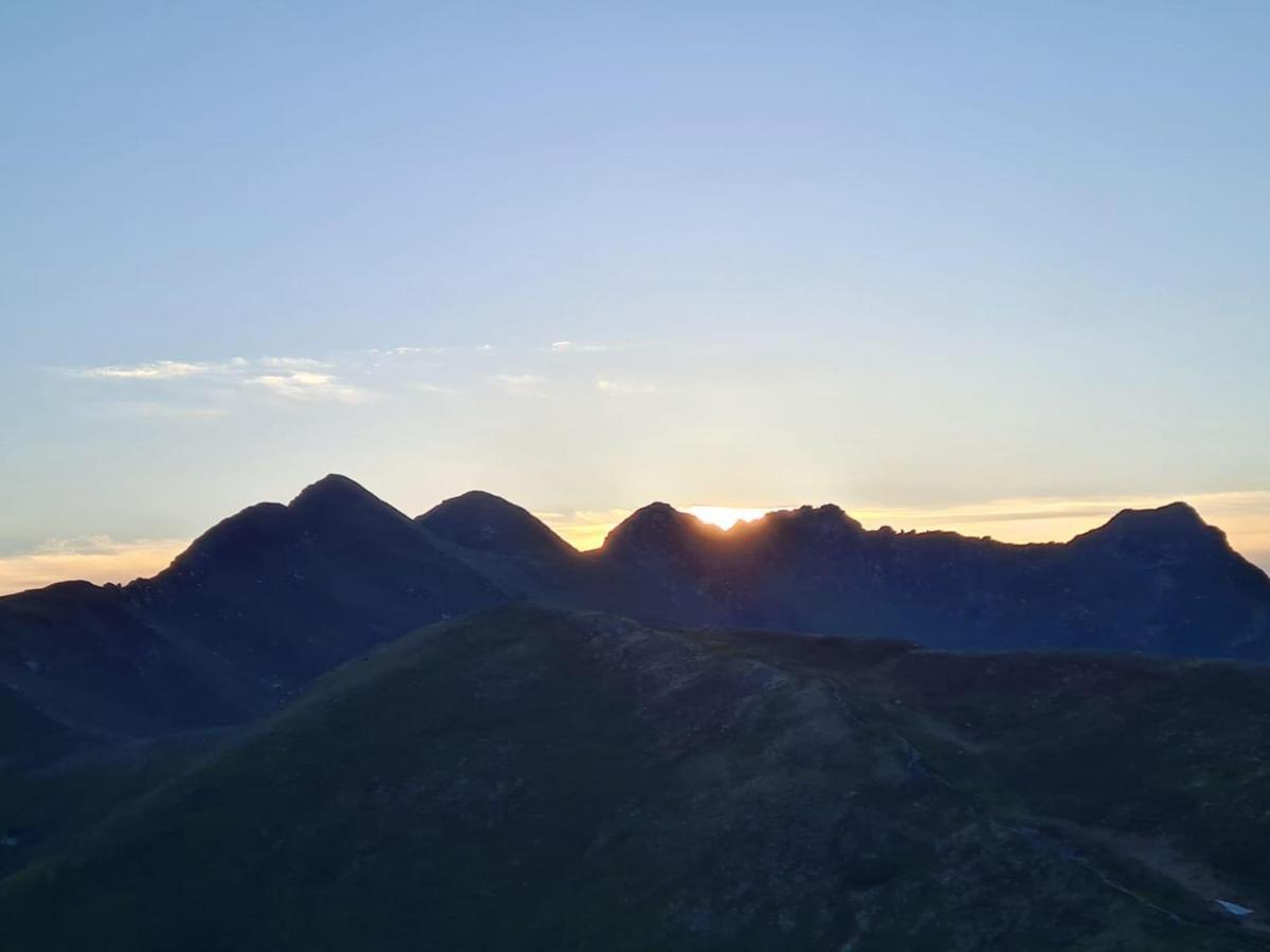 Das Ihaeusl Aschau Im Zillertal Luaran gambar