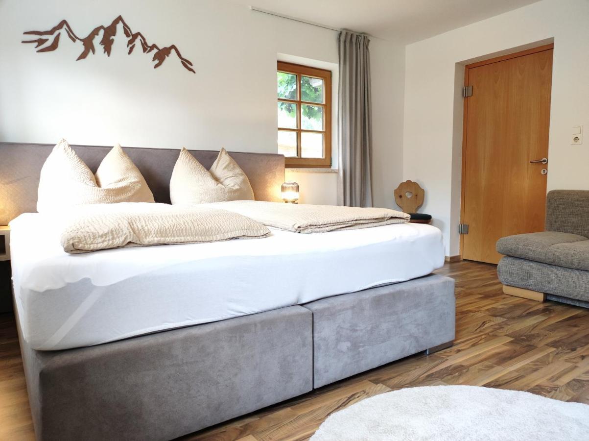 Das Ihaeusl Aschau Im Zillertal Luaran gambar
